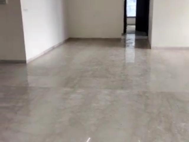Resale | 6+ BHK 2200 Sq.Ft. Apartment in Oberoi Sky City Tower E