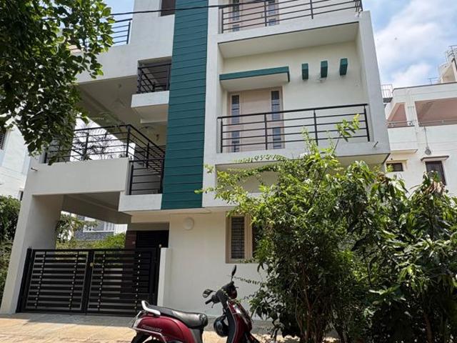 Resale | 6+ BHK 2450 Sq.Ft. Independent House in Kengeri