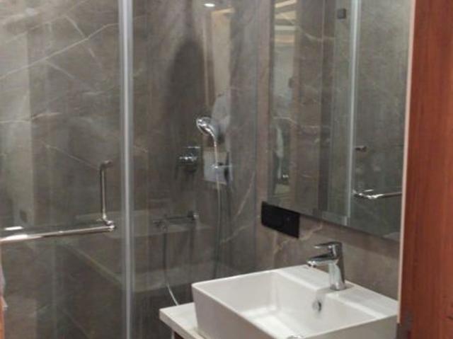 Resale | 6 BHK 2700 Sq.Ft. Villa in DLF The Icon