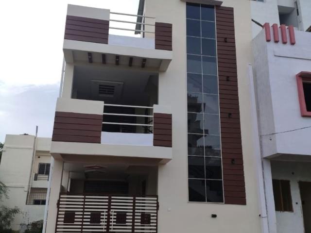 Resale | 6+ BHK 3210 Sq.Ft. Independent House in Rajendra Nagar