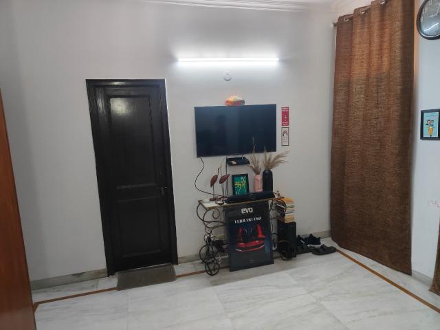 Resale | 6+ BHK 342 Sq.Ft. Independent House in Sector 23A
