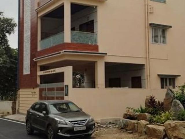 Resale | 6+ BHK 4050 Sq.Ft. Independent House in Kalkere