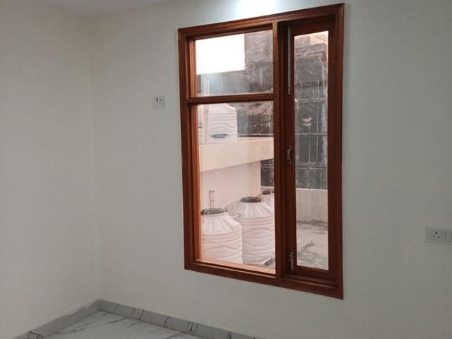 Resale | 6+ BHK + 40 Sq.Yd. Independent House in Tajpur