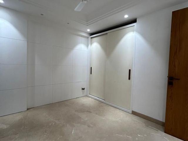 Resale | 6 BHK + 4500 Sq.Ft. Independent House in Sector 85
