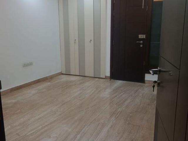 Resale | 6+ BHK + 502 Sq.Yd. Independent House in New Friends Colony