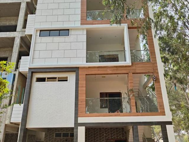 Resale | 6+ BHK 5300 Sq.Ft. Independent House in Vidyaranyapura