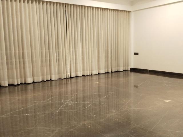 Resale | 6+ BHK + 5427 Sq.Ft. Apartment in Lodha The World Towers World One Tier 2