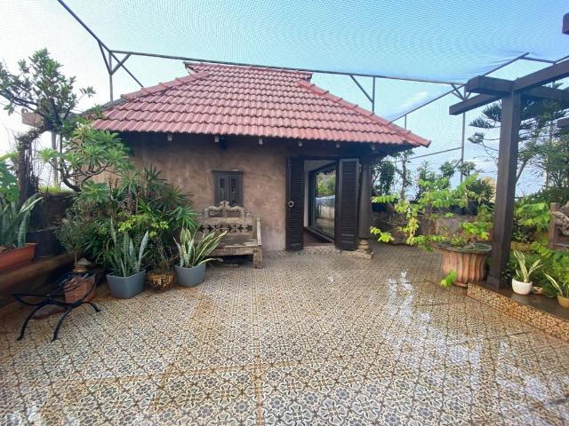 Resale | 6 BHK + 5500 Sq.Ft. Villa in Sea Palace
