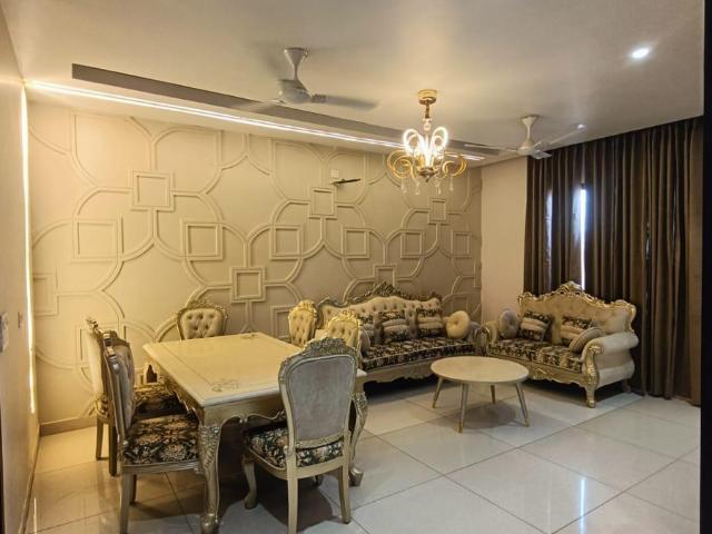 Resale | 6 BHK 5500 Sq.Ft. Penthouse in Aerocity