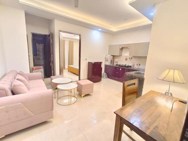 Resale | 6 BHK 825 Sq.Yd. Villa in Sushant Lok I