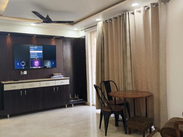 Resale | 6+ BHK + Extra Room 4200 Sq.Ft. Independent House in Sector 56