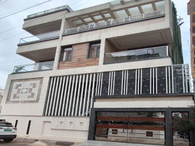 Resale | 6+ BHK + Extra Room 5400 Sq.Ft. Independent House in Kalyan Nagar