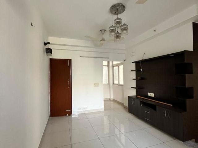 Resale | 6+ BHK + Servant Room,Extra Room,Store Room 300 Sq.Mt. Independent House in Sector 39