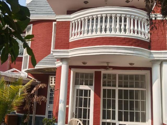 Resale | 6+ BHK + Servant Room 260 Sq.Ft. Villa in Eldeco Mansionz