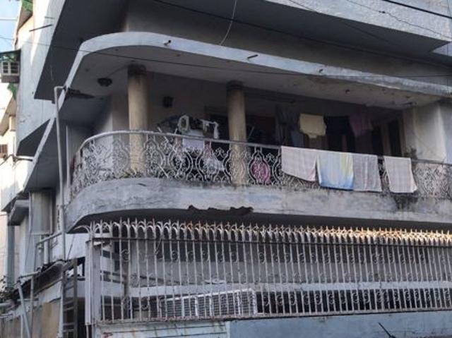 Resale | 6 BHK + Servant Room 500 Sq.Yd. Independent House in Kirti Nagar