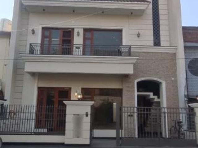 Resale | 6 BHK + Study Room 200 Sq.Yd. Independent House in Sas Nagar