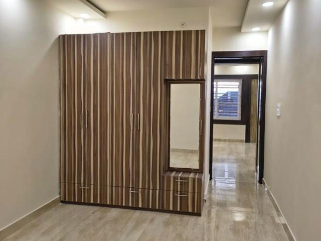 Resale | 6+ BHK + Store Room 4250 Sq.Ft. Independent House in Gomti Nagar