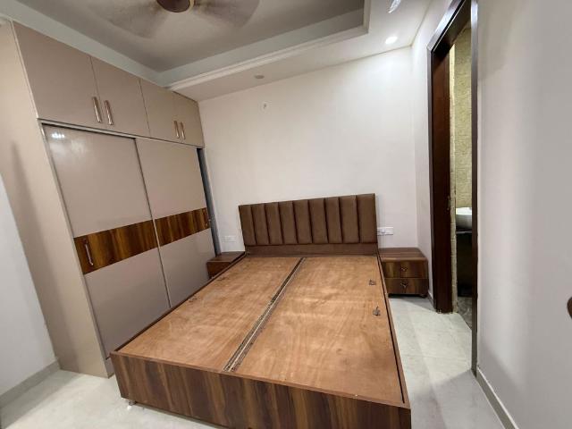 Resale | 6 BHK + Store Room 162 Sq.Mt. Independent House in Sector 19