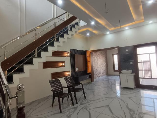 Resale | 6 BHK + Pooja Room 4500 Sq.Ft. Villa in Kanal House Corner Side P