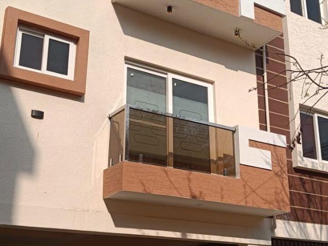Resale | 6+ BHK + Pooja Room 6300 Sq.Ft. Independent House in Hegde Nagar