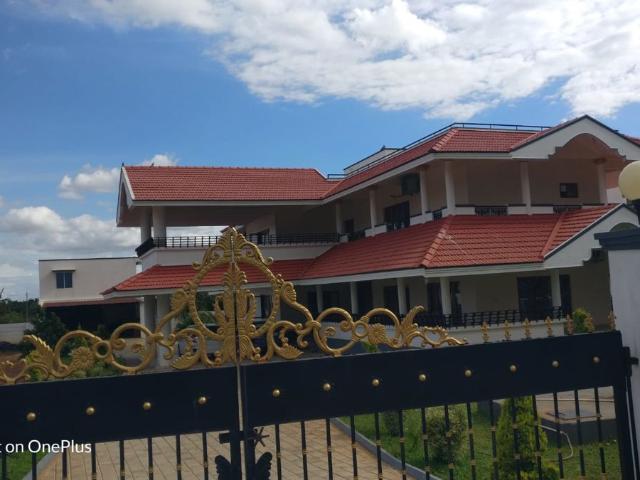 Resale | 6+ BHK + Pooja Room 10000 Sq.Ft. Villa in Rajanukunte