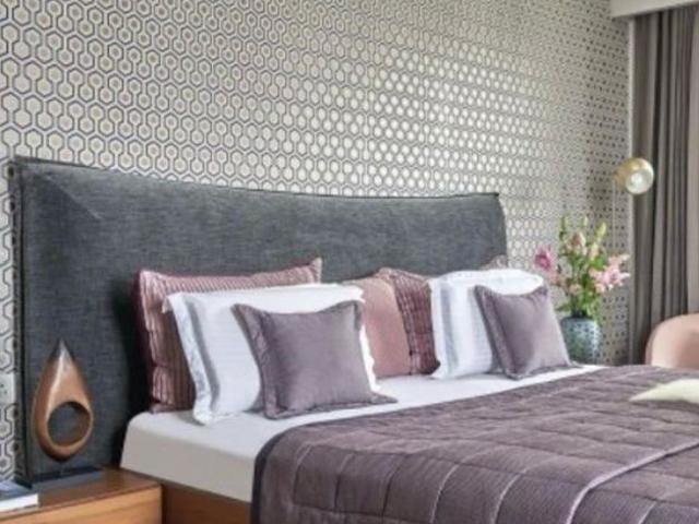 Resale | 6+ BHK + Pooja Room 17000 Sq.Ft. Independent House in Vasant Vihar
