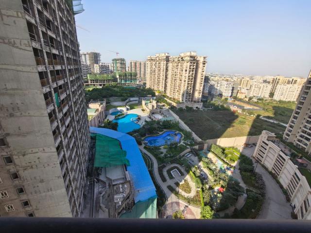 Resale | 6 BHK + Pooja Room 2512 Sq.Ft. Apartment in K Raheja Reserve