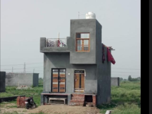 Resale | 6 BHK + Pooja Room 2691 Sq.Ft. Independent House in RWA Apartments Sector 50