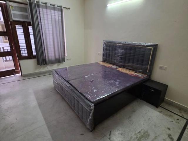 Resale | 6+ BHK + Pooja Room 300 Sq.Yd. Independent House in Chakkarpur