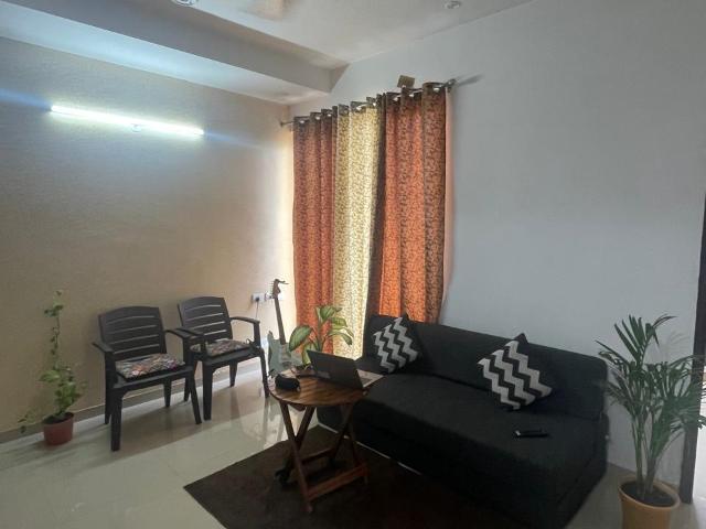 Resale | 6 BHK + Pooja Room 3500 Sq.Ft. Independent House in Pratap Vihar GDA Flats
