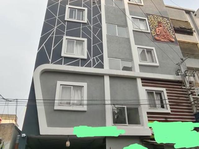Resale | 6+ BHK + Pooja Room,Extra Room 11500 Sq.Ft. Apartment in Sri Sai Nivas Kondapur