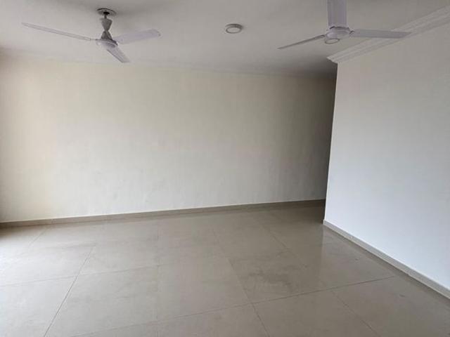 Resale | 6 BHK + Pooja Room,Servant Room 2700 Sq.Ft. Apartment in Ekta World Lake Primrose