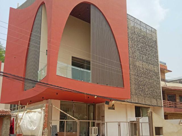 Resale | 6 BHK + Pooja Room,Servant Room,Study Room 450 Sq.Yd. Independent House in Shyam Nagar