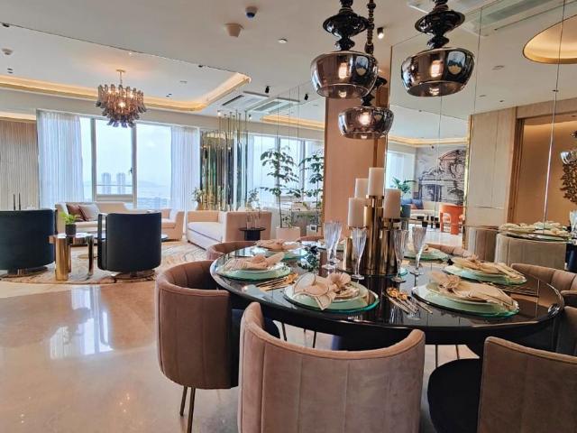 Resale | 6 BHK + Pooja Room,Servant Room,Study Room,Extra Room,Store Room 5065 Sq.Ft. Apartment in Lodha Aria