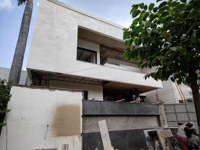 Resale | 6+ BHK + Pooja Room,Servant Room,Study Room,Extra Room 1500 Sq.Yd. Villa in Civil Lines