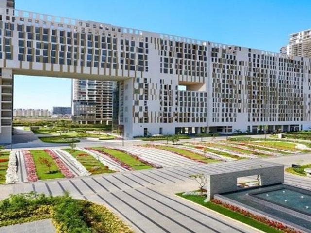 Resale | 6+ BHK + Pooja Room,Servant Room,Study Room,Extra Room 17200 Sq.Ft. Penthouse in DLF The Dahlias