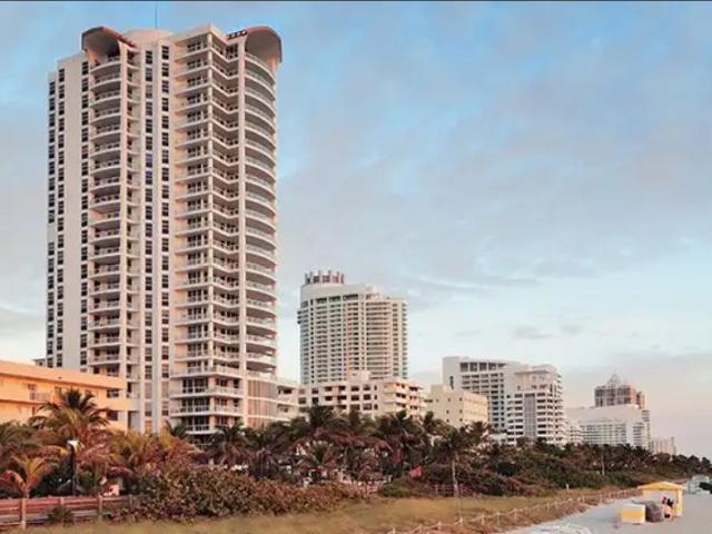 Resale | 6+ BHK + Pooja Room,Servant Room,Study Room,Extra Room 19726 Sq.Ft. Penthouse in Lodha Avalon