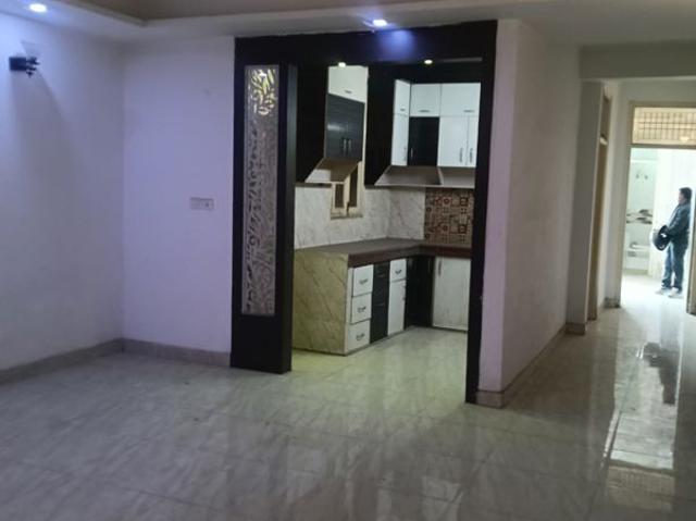 Resale | 6+ BHK + Pooja Room,Servant Room,Study Room,Extra Room 265 Sq.Yd. Independent House in S.D. Lajpat Apartment
