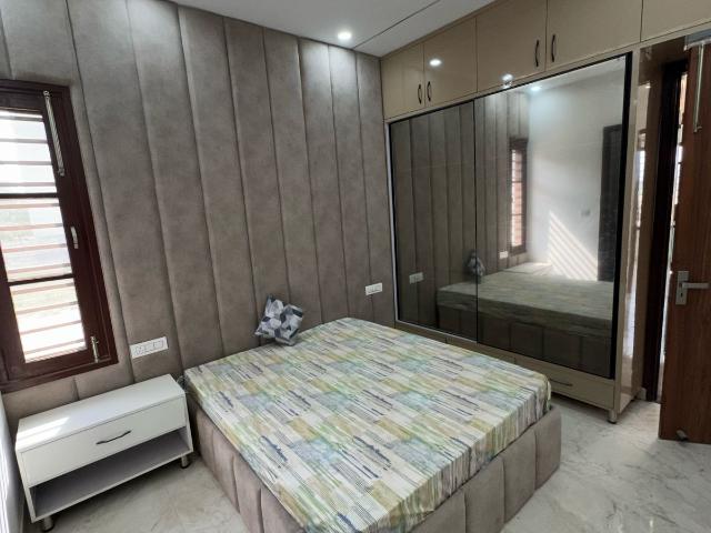 Resale | 6+ BHK + Pooja Room,Servant Room,Study Room,Extra Room 4500 Sq.Ft. Independent House in Aerocity