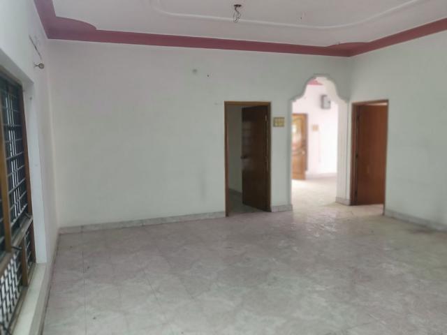 Resale | 6 BHK + Pooja Room,Servant Room,Study Room,Extra Room 424 Sq.Yd. Independent House in Khairatabad