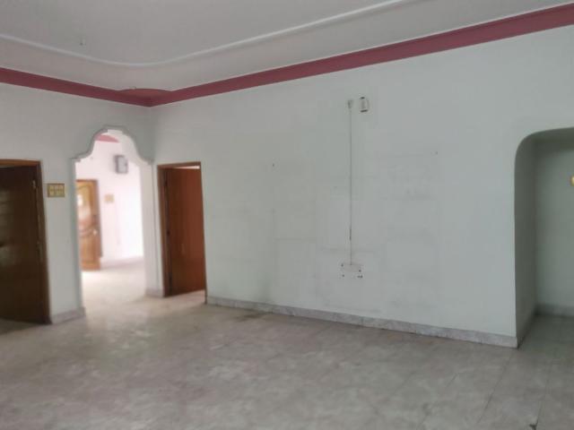 Resale | 6 BHK + Pooja Room,Servant Room,Study Room,Extra Room 430 Sq.Yd. Independent House in Khairatabad