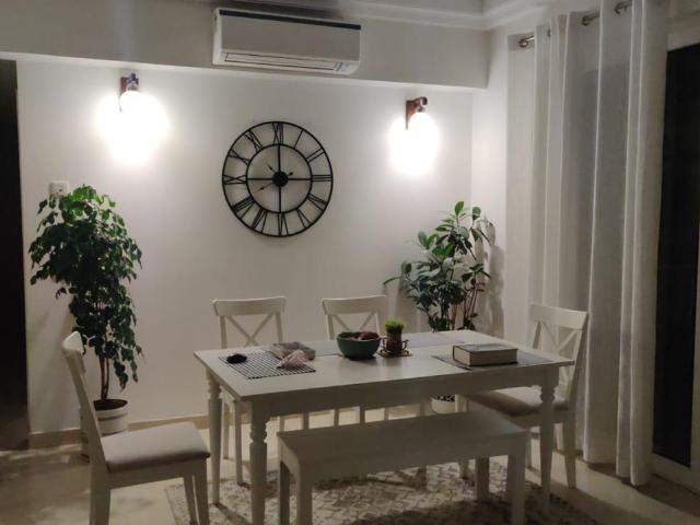Resale | 6 BHK + Pooja Room,Servant Room,Study Room,Extra Room 545 Sq.Yd. Villa in DLF Alameda