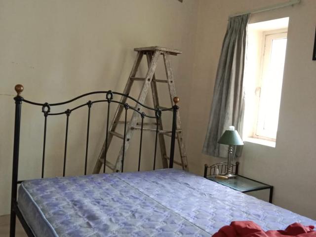 Resale | 6 BHK + Pooja Room,Servant Room,Study Room,Extra Room 500 Sq.Yd. Independent House in New Friends Colony