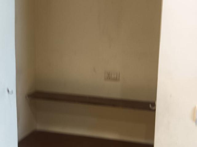 Resale | 6 BHK + Pooja Room,Servant Room,Study Room,Extra Room 500 Sq.Yd. Independent House in New Friends Colony