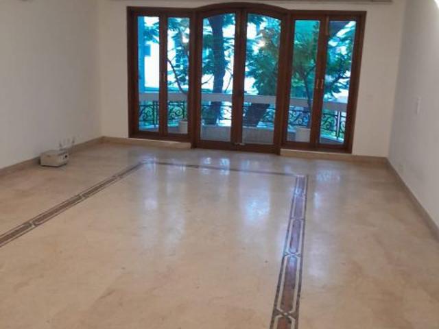 Resale | 6 BHK + Pooja Room,Servant Room,Study Room,Extra Room 750 Sq.Yd. Villa in DLF Phase I