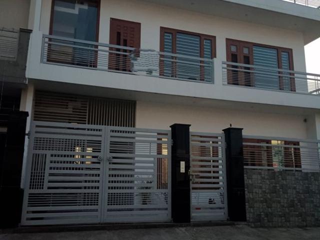Resale | 6 BHK + Pooja Room,Store Room 100 Sq.Yd. Independent House in New Chandigarh