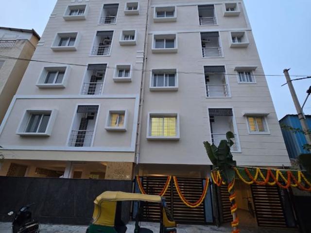 Resale | 6+ BHK + Prayer Room,Servant Room,Study Room,Extra Room,Basement,Store Room 17600 Sq.Ft. Apartment in KR Puram