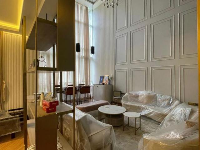 Resale | 6 BHK + Prayer Room,Servant Room,Study Room,Extra Room,Basement,Store Room 4000 Sq.Ft. Villa in Lodha Belmondo Villa