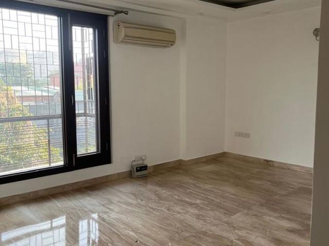 Resale | 6 BHK + Prayer Room,Servant Room,Study Room,Extra Room,Store Room 800 Sq.Yd. Independent House in Maharani Bagh