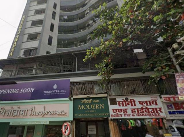 Resale | 90.98 Sq.Mt. Apartment in Bandra West